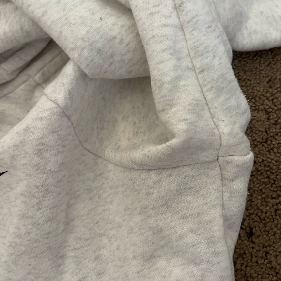 NIKE SWEATSHIRT - Picture 4 of 8